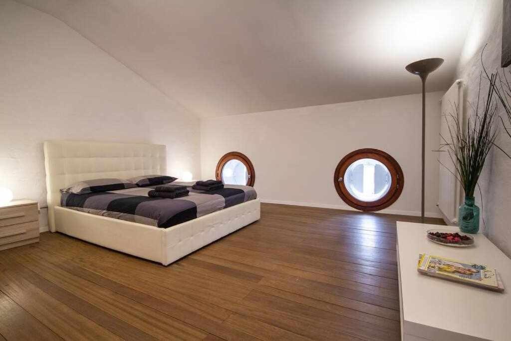 Attic Floor Venice Apartment Местре Экстерьер фото